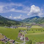 Weberhof 1 بريكسن ام تاله